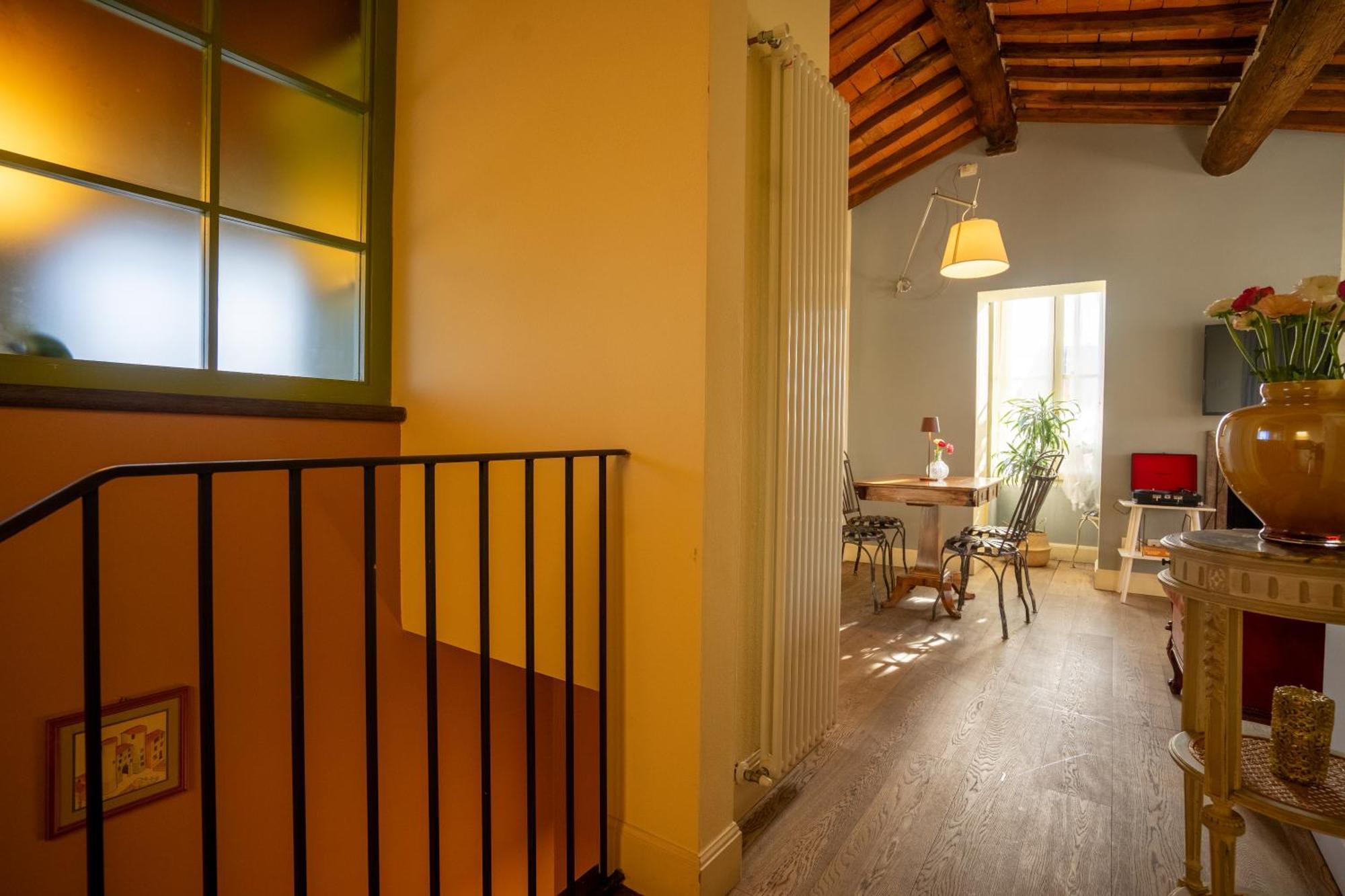 Bed and Breakfast Palazzo Rocchi - Residenza D'Epoca Лукка Экстерьер фото
