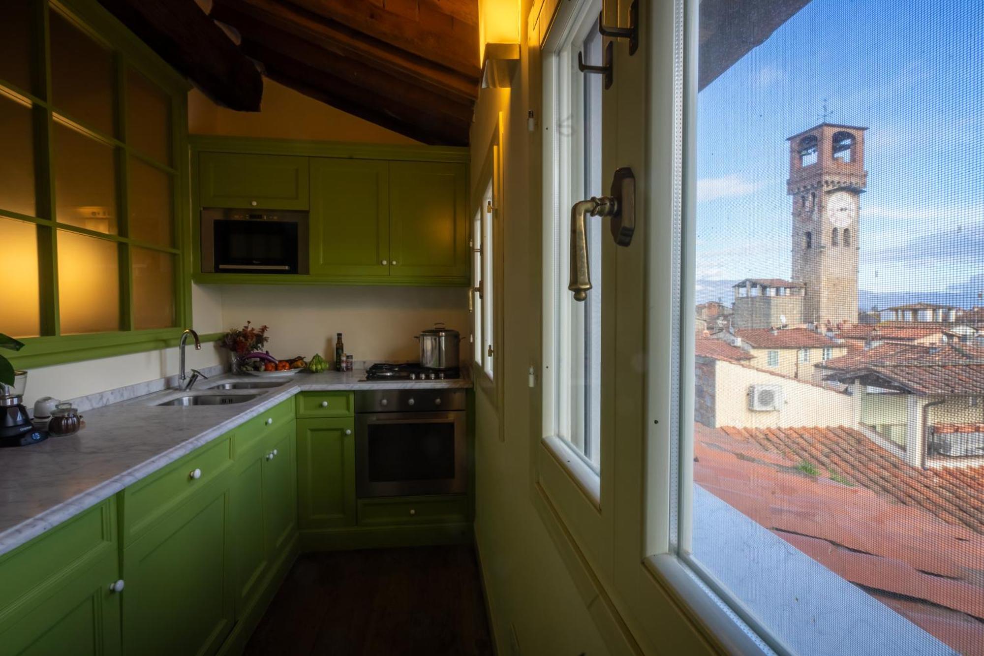 Bed and Breakfast Palazzo Rocchi - Residenza D'Epoca Лукка Экстерьер фото
