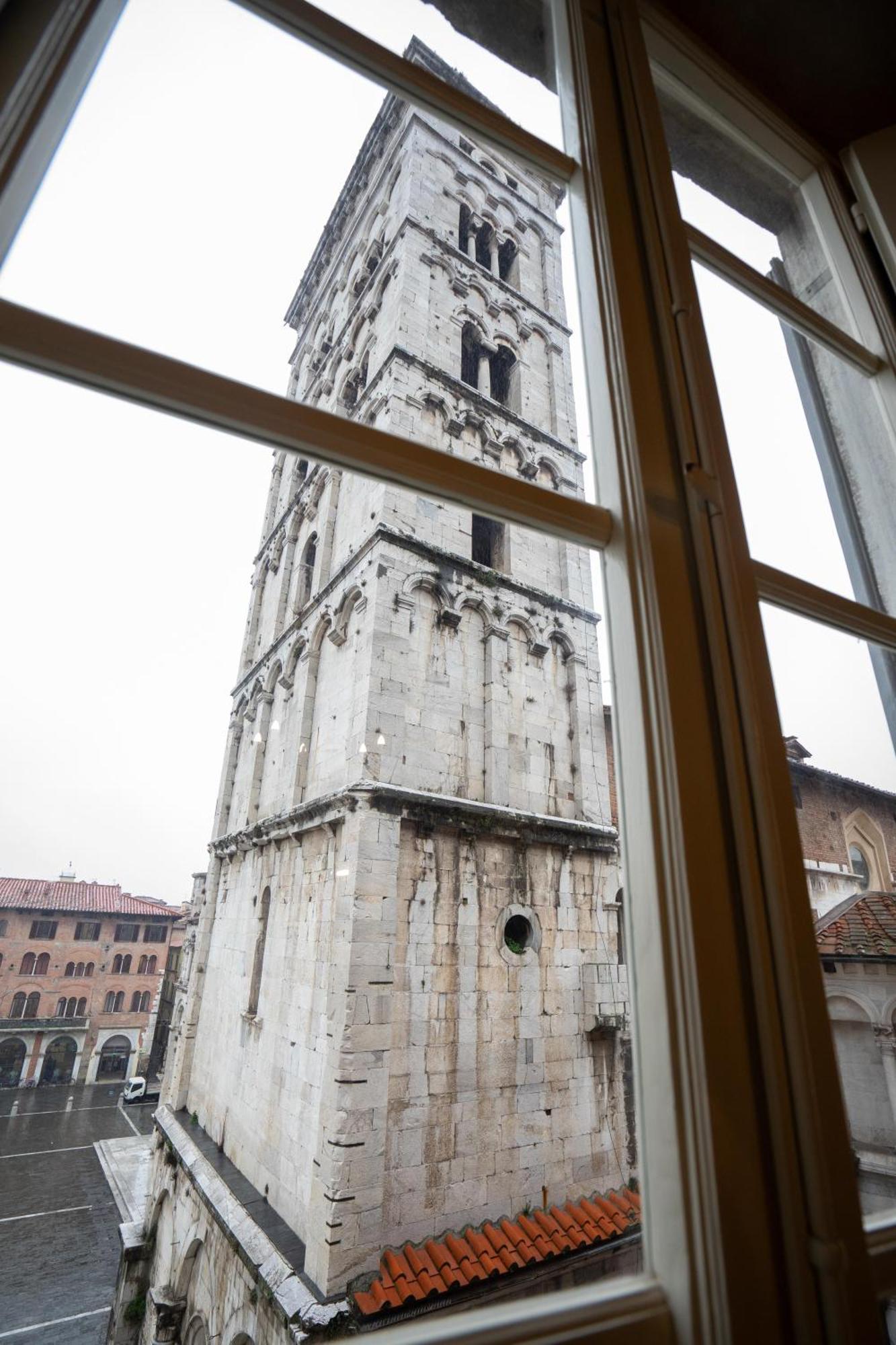 Bed and Breakfast Palazzo Rocchi - Residenza D'Epoca Лукка Экстерьер фото